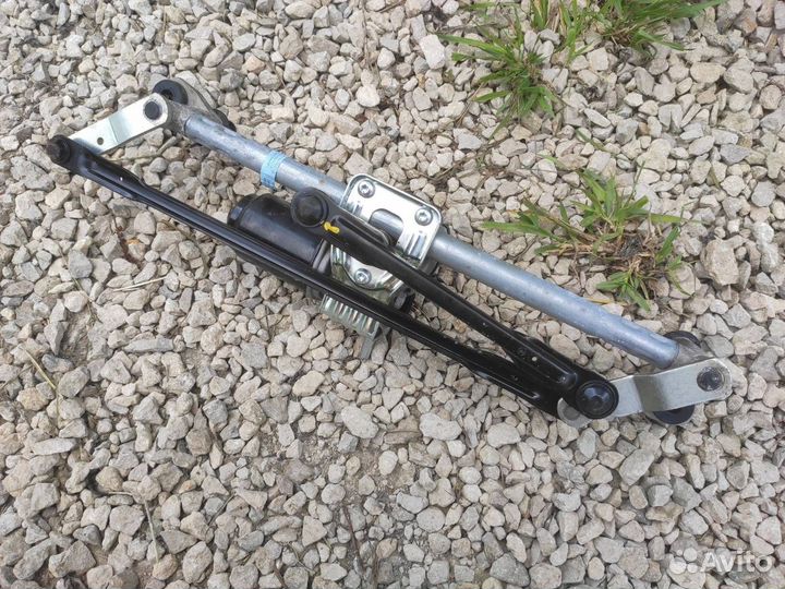 Трапеция стеклоочистителя Volkswagen Polo лифтбек