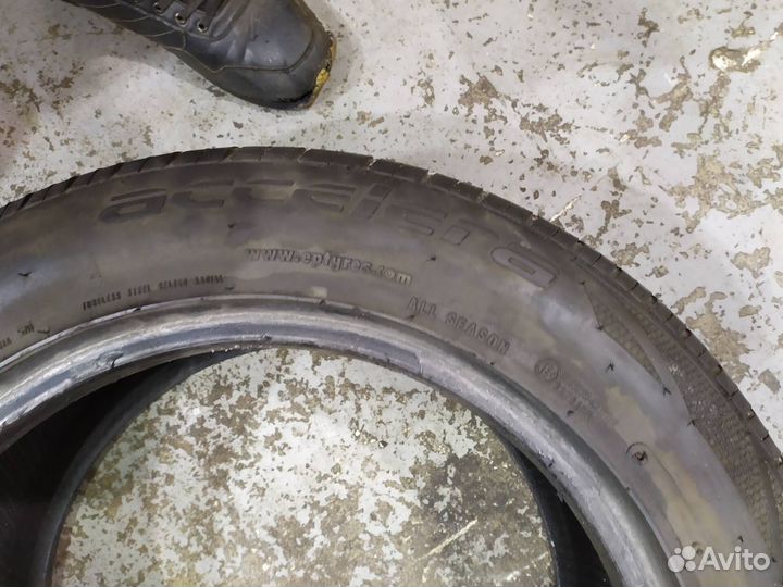 Accelera PHI-R 225/55 R16