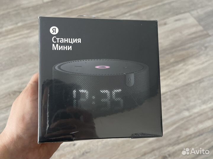 Умная колонка яндекс станция мини с часами