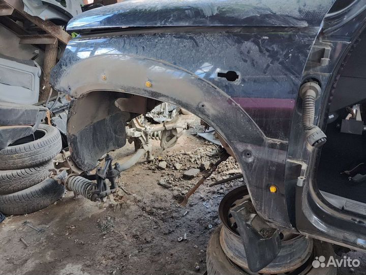 Крыло переднее левое Шевроле нива