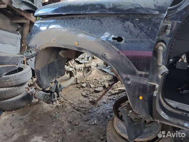 Крыло переднее левое Шевроле нива