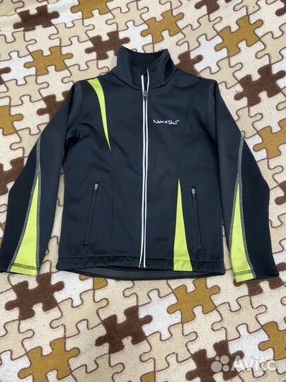 Тренировочный костюм