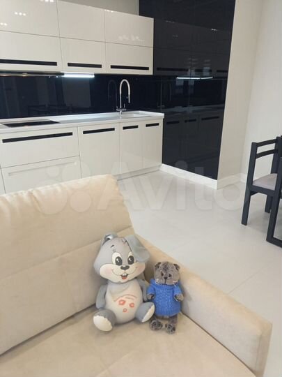 2-к. квартира, 71,8 м², 14/16 эт.