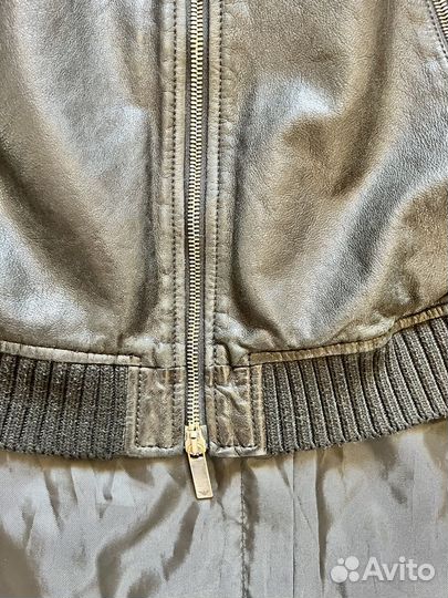 Кожаный бомбер armani 52