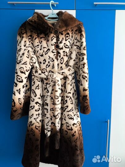 Шуба женская натуральная 48 50 мутон
