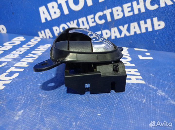 Внутренняя ручка двери Toyota Camry 40 седан