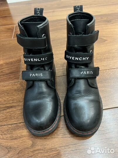 Ботинки для девочки Givenchy