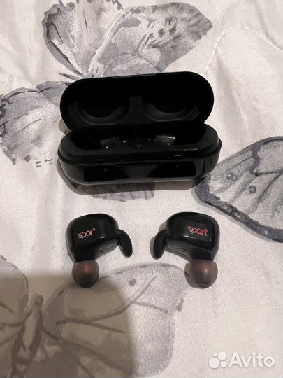 Беспроводные наушники