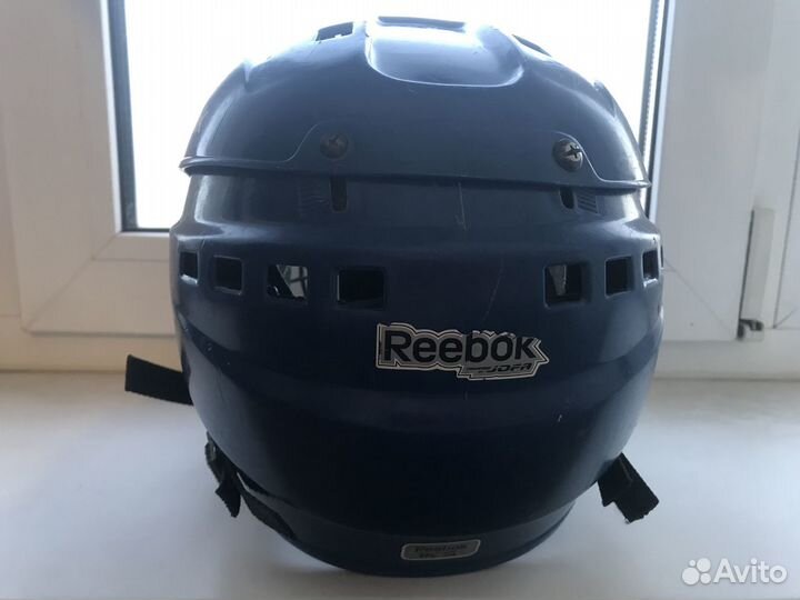 Продам хоккейную форму и клюшку юниорскую