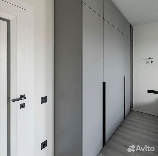 Шкаф распашной