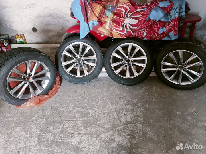 Литые диски с шинами