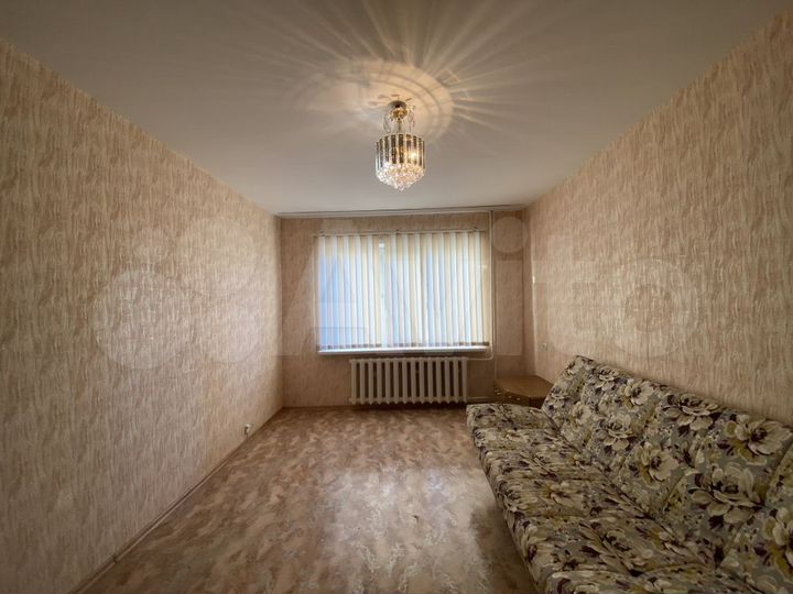 2-к. квартира, 48,8 м², 1/9 эт.