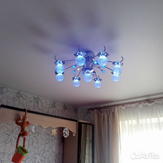 Люстра потолочная бу