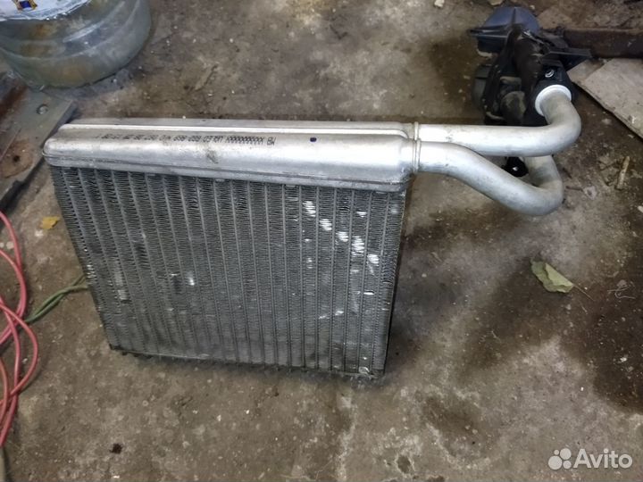 Радиатор отопления Mercedes Sprinter