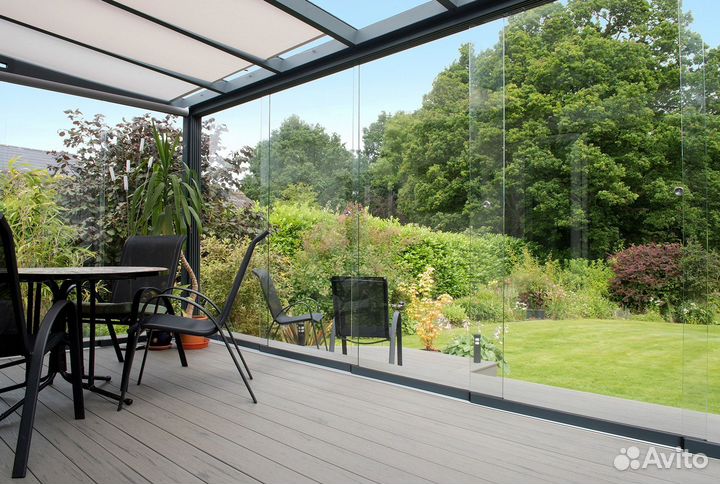 Безрамное остекление домов