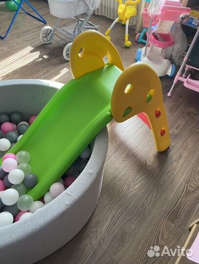 Сухой Бассейн с шариками