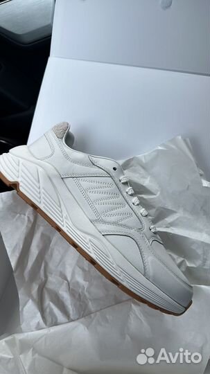 Кроссовки белые р40 Label США