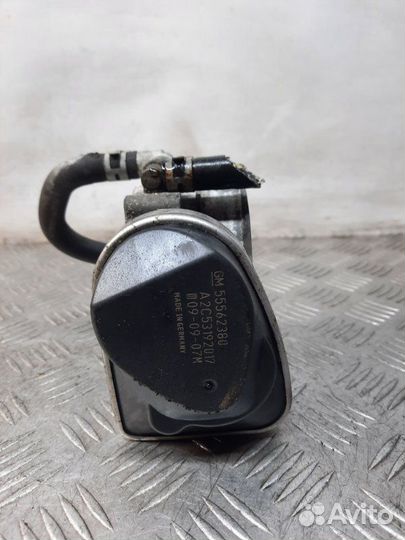 Дроссельная заслонка Opel Astra кабриолет 1.8