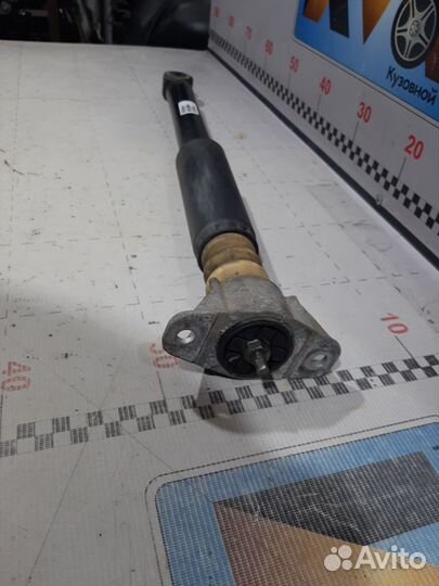 Амортизатор задний LADA Vesta