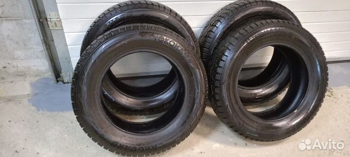 Покрышки, шины зимние (комплект 4 шт.)