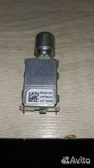 Тюнер re221zn