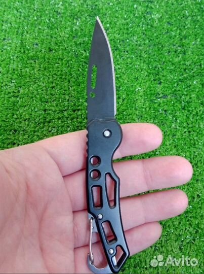 Нож складной, туристический с карабином