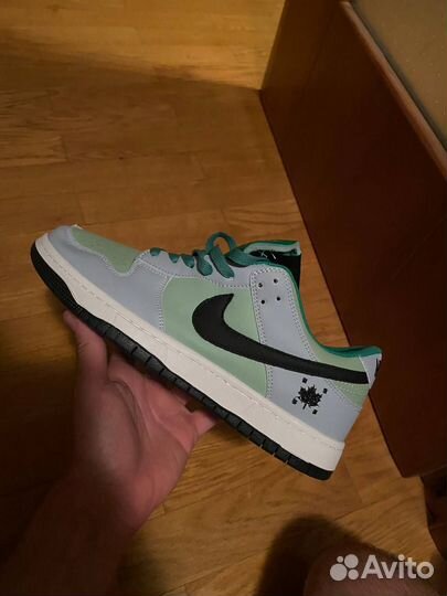 Кроссовки nike sb dunk low