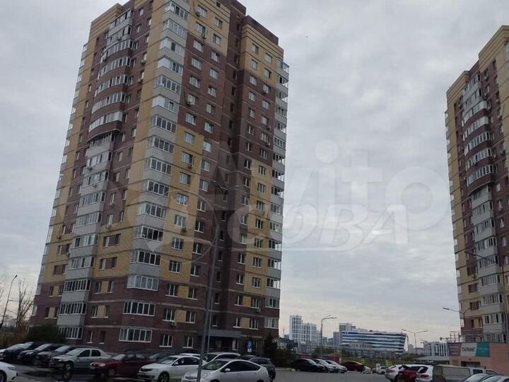 2-к. квартира, 58,3 м², 13/17 эт.