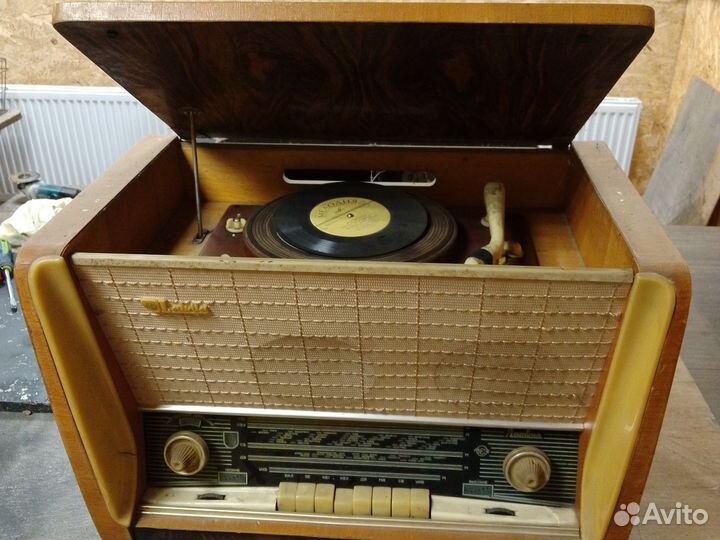 Радиола Латвия