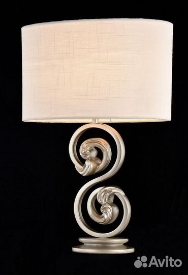 Светильник настольный металлический и текстильный