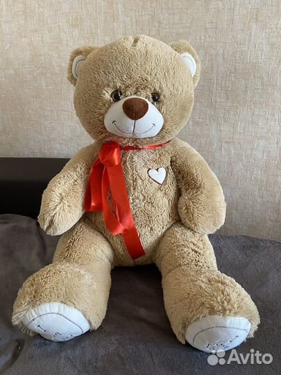 Плюшевый медведь
