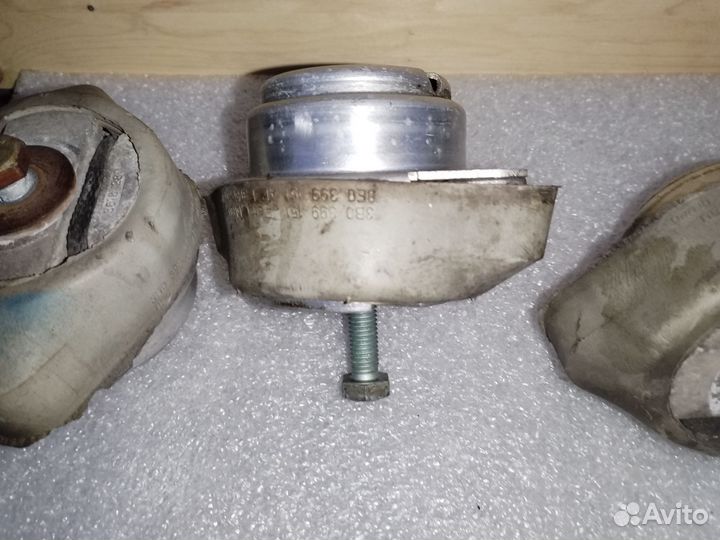 Подушка АКПП Audi A4 B7 8E0399151BB