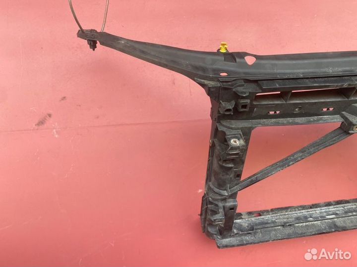 Передняя панель телевизор Skoda Octavia A7 cxxb