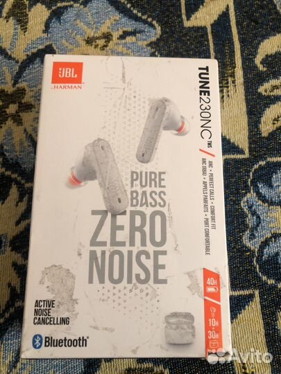 Беспроводные наушники jbl230