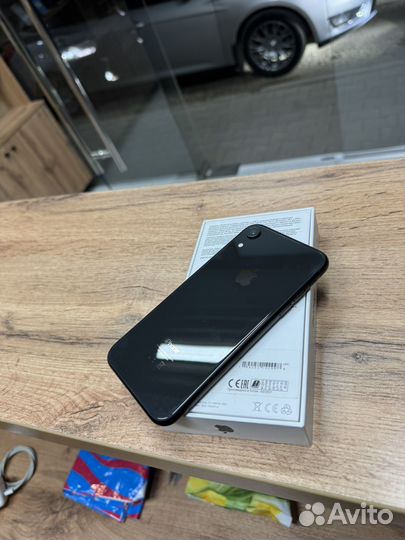 iPhone Xr, 128 ГБ