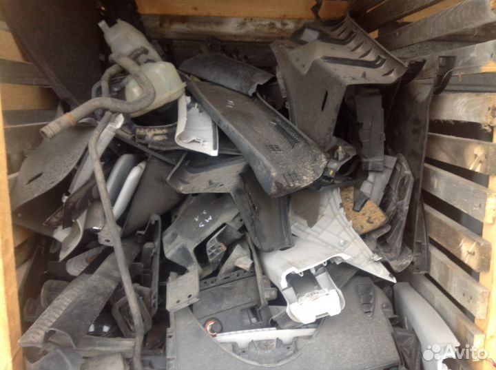 Пластик обшивка накладка карта кожух мазда 3