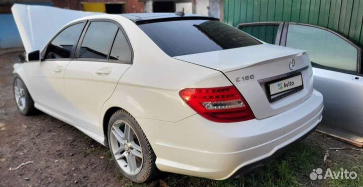 Кузов Мерседес W204