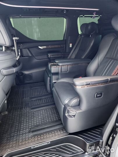 Toyota Alphard 3.5 AT, 2020, 34 025 км