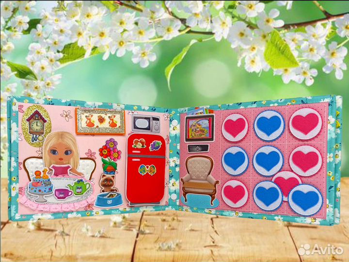 Развивающая книга из фетра Кукольный домик