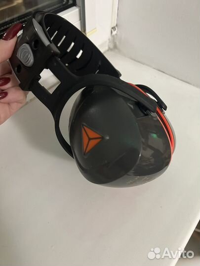 Наушники с шумоподавлением строительные