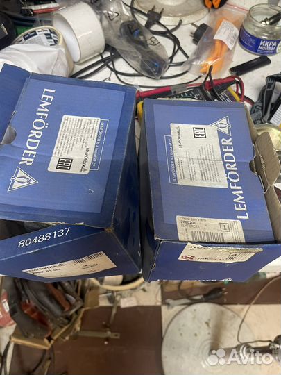 Подушка двигателя