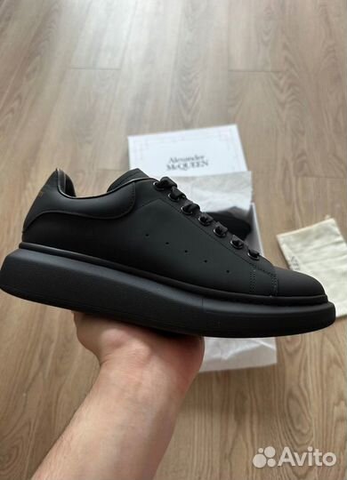 Кеды Alexander Mcqueen Черные