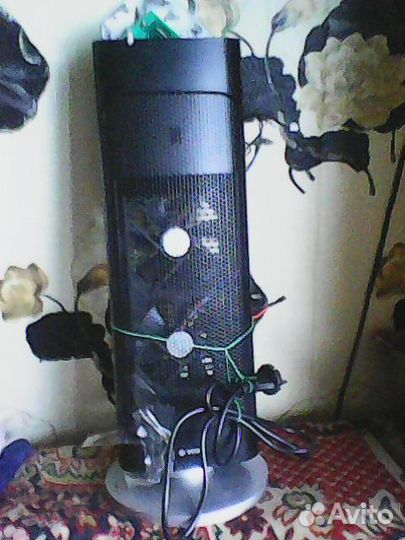 На запчасти Тепловентилятор Vitek 2053 BK