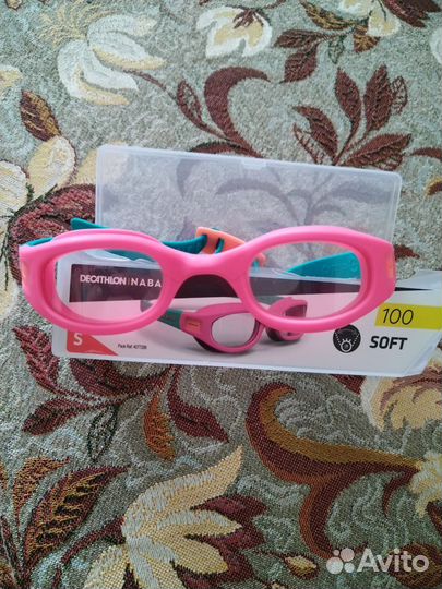 Очки для бассейна