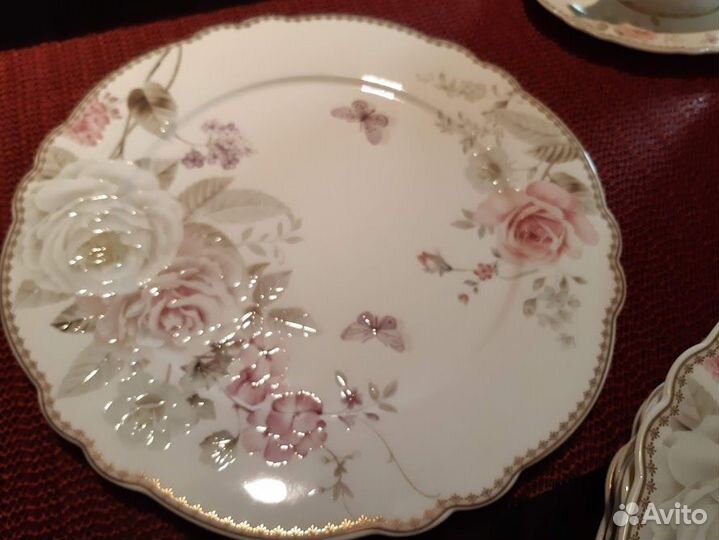 Посуда дизайна Пионы. Попредметно