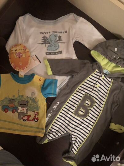 Большой пакет одежды на мальчика от 0-6 месяцев