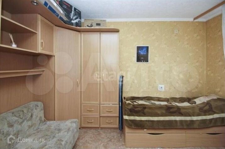 2-к. квартира, 46 м², 1/6 эт.