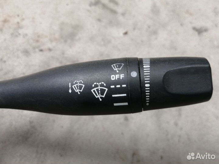 Блок подрулевых переключателей Nissan Primera 2000