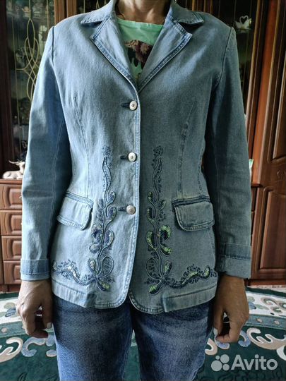 Джинсовый пиджак