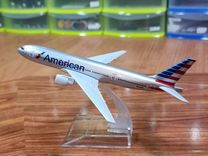 Модель самолёта Boeing 777 American Airlines